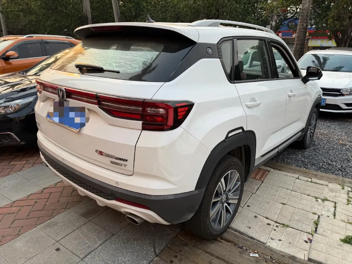2020 ChangAn CS35 Plus 1.4T 158HP L4 7DCT,autocango,china used car exporter,china ev exporter,chinese used car exporter,chinese used ev exporter