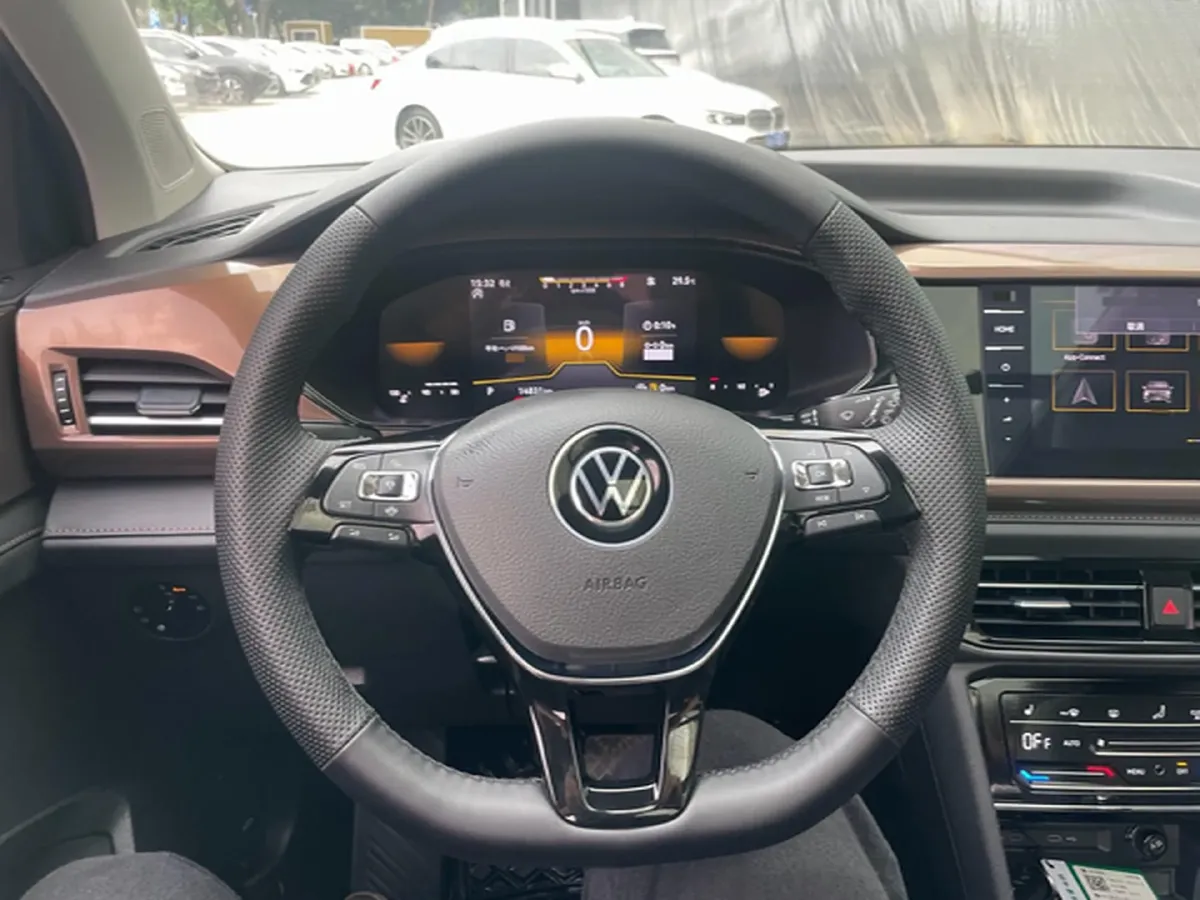 2021 Volkswagen Tharu 1.4T 150HP L4 7DCT,autocango,china used car exporter,china ev exporter,chinese used car exporter,chinese used ev exporter