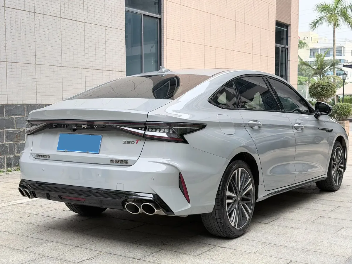 2024 Chery Arrizo 8 2.0T 254HP L4 7DCT,autocango,china used car exporter,china ev exporter,chinese used car exporter,chinese used ev exporter