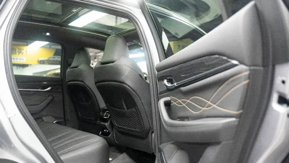 2024 Geely Monjaro 2.0T 218HP L4 7DCT,autocango,china used car exporter,china ev exporter,chinese used car exporter,chinese used ev exporter