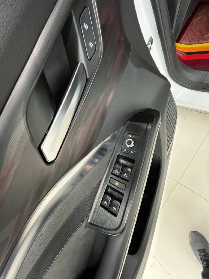 2021 Haval H6 1.5T 150HP L4 7DCT,autocango,china used car exporter,china ev exporter,chinese used car exporter,chinese used ev exporter