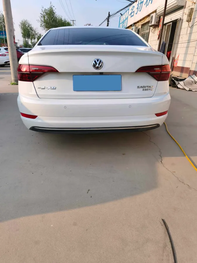 2020 Volkswagen Sagitar 1.2T 116HP L4 7DCT,autocango,china used car exporter,china ev exporter,chinese used car exporter,chinese used ev exporter