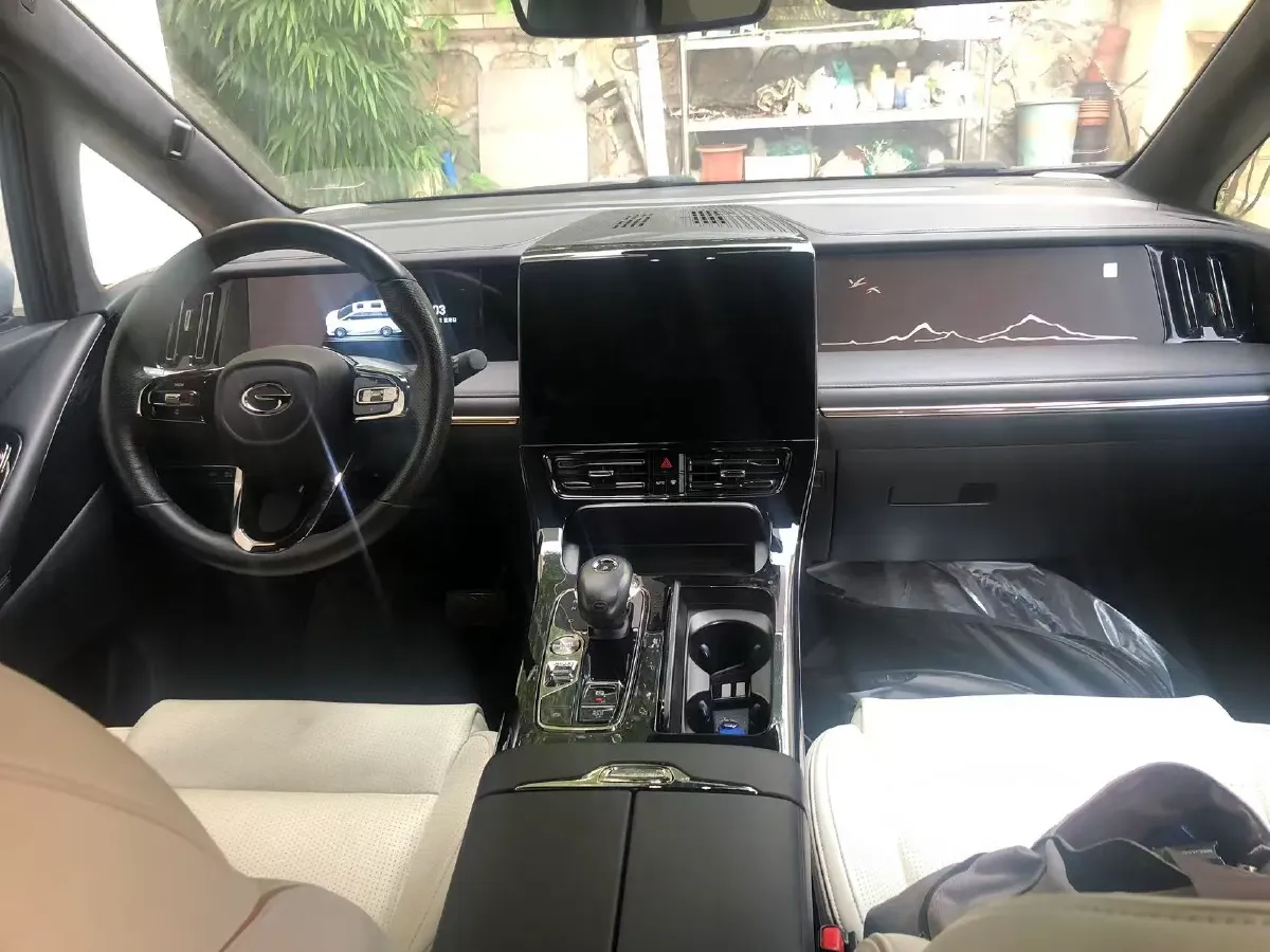 2023 GAC Trumpchi M8 2.0T 190HP L4 E-CVT Hybrid,autocango,china used car exporter,china ev exporter,chinese used car exporter,chinese used ev exporter