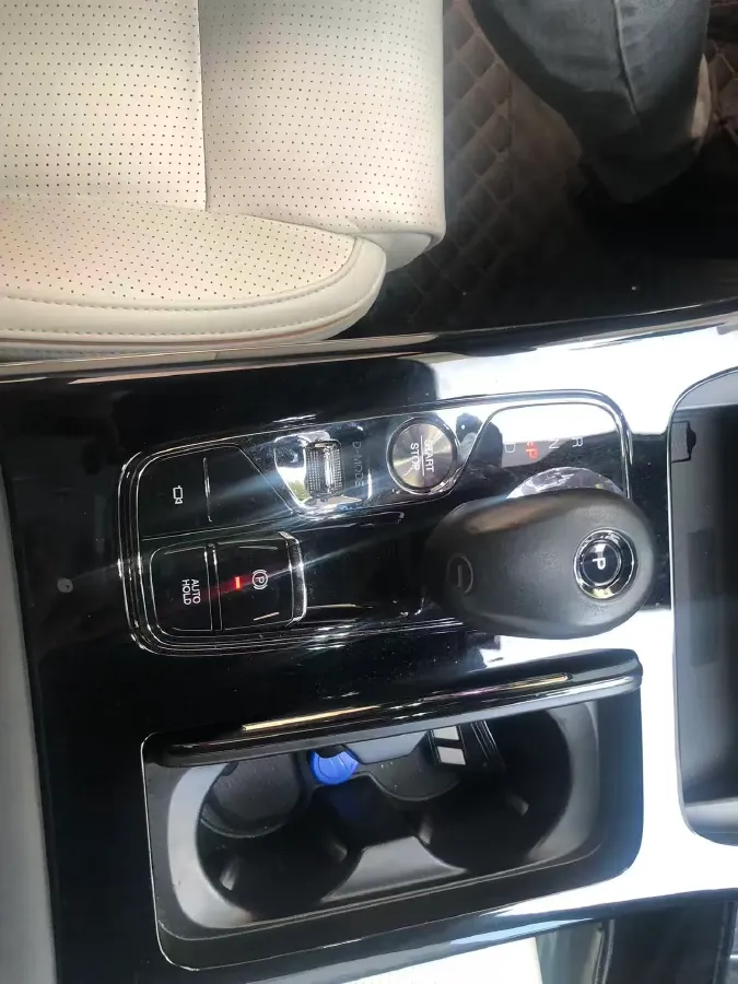 2023 GAC Trumpchi M8 2.0T 190HP L4 E-CVT Hybrid,autocango,china used car exporter,china ev exporter,chinese used car exporter,chinese used ev exporter