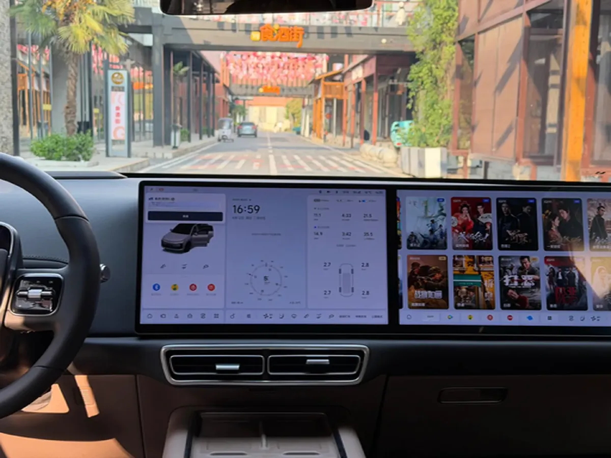 2025 Li L6 Range Extended 154HP L4 REEV,autocango,china used car exporter,china ev exporter,chinese used car exporter,chinese used ev exporter