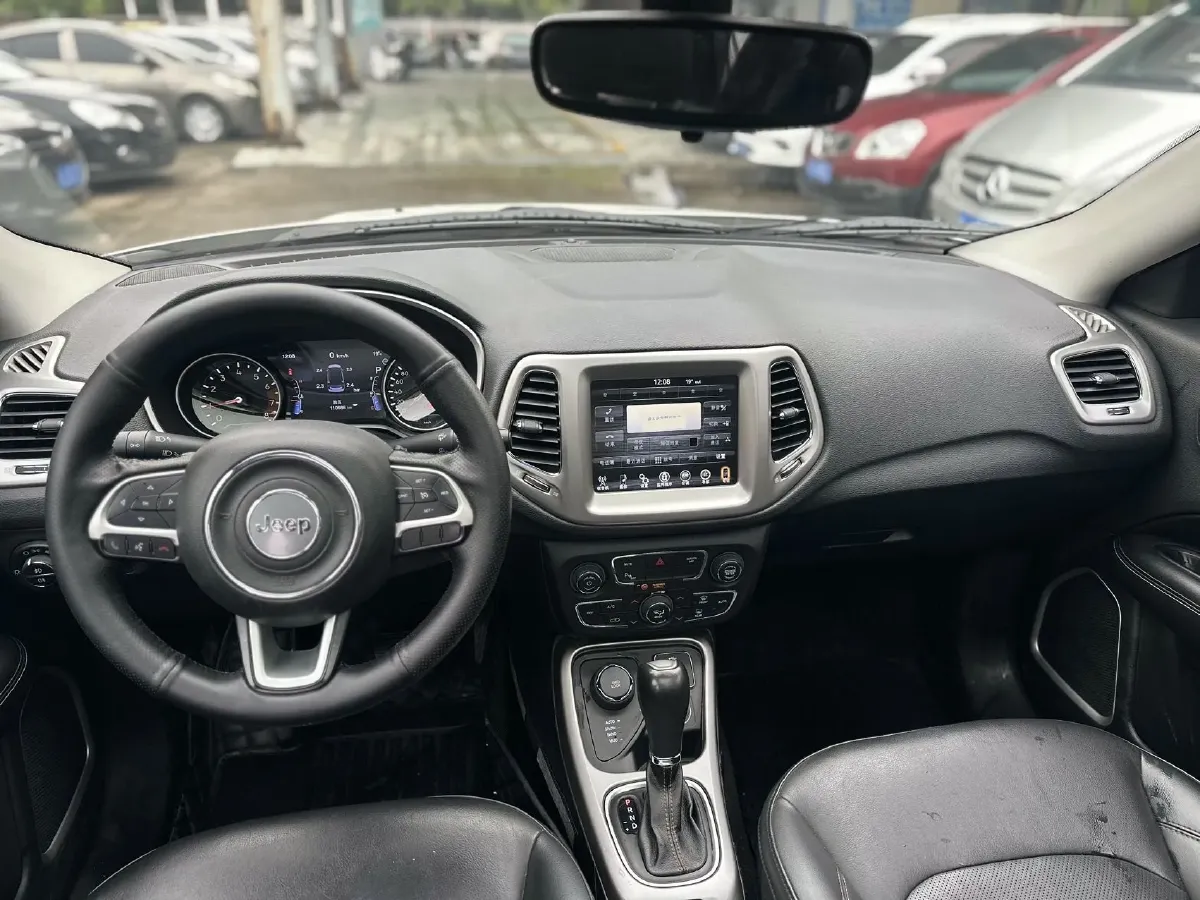 2018 Isuzu Mu-X 1.9T 163HP L4 6AT,autocango,china used car exporter,china ev exporter,chinese used car exporter,chinese used ev exporter