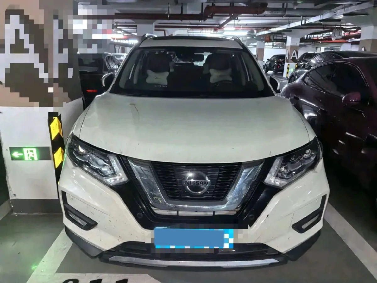 2019 Nissan X-Trail 2.5L 186HP L4 CVT,autocango,china used car exporter,china ev exporter,chinese used car exporter,chinese used ev exporter