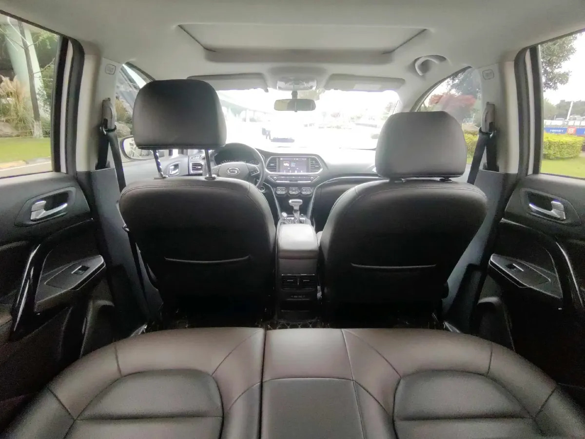 2017 GAC Trumpchi GS4 1.5T 152HP L4 6AT,autocango,china used car exporter,china ev exporter,chinese used car exporter,chinese used ev exporter