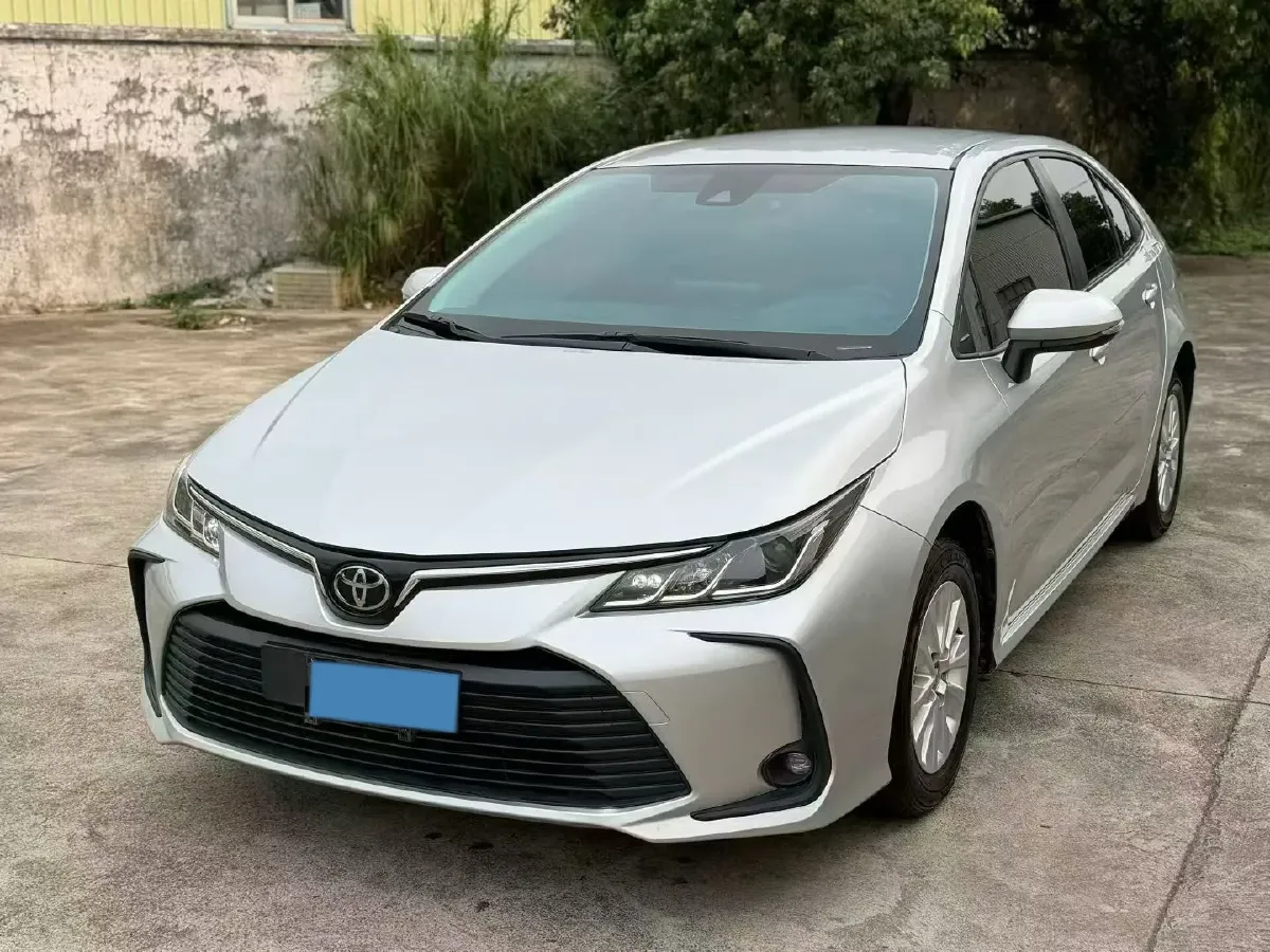 2019 Toyota Corolla 1.2T 116HP L4 CVT,autocango,china used car exporter,china ev exporter,chinese used car exporter,chinese used ev exporter