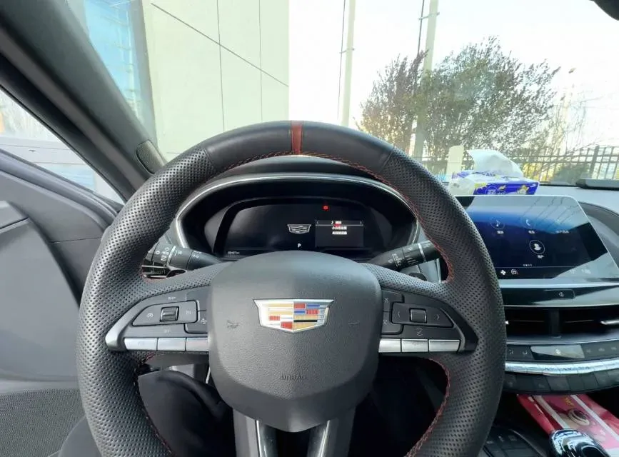 2022 Cadillac CT5 2.0T 237HP L4 10AT,autocango,china used car exporter,china ev exporter,chinese used car exporter,chinese used ev exporter