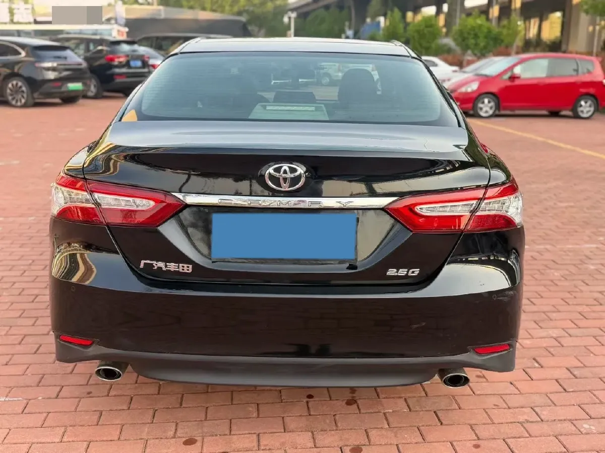 2019 Toyota Camry 2.5L 209HP L4 8AT,autocango,china used car exporter,china ev exporter,chinese used car exporter,chinese used ev exporter