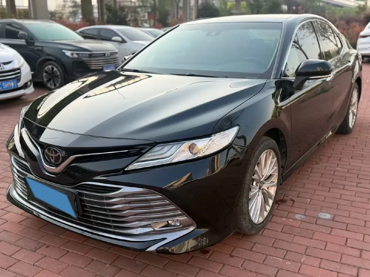2019 Toyota Camry 2.5L 209HP L4 8AT,autocango,china used car exporter,china ev exporter,chinese used car exporter,chinese used ev exporter