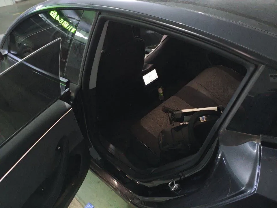 2025 Tesla Model 3 BEV 62.5KWH,autocango,china used car exporter,china ev exporter,chinese used car exporter,chinese used ev exporter