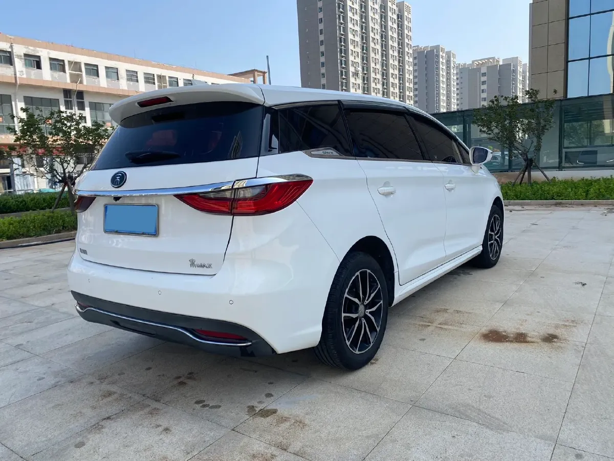 2017 BYD Song MAX 1.5T 154HP L4 6MT,autocango,china used car exporter,china ev exporter,chinese used car exporter,chinese used ev exporter