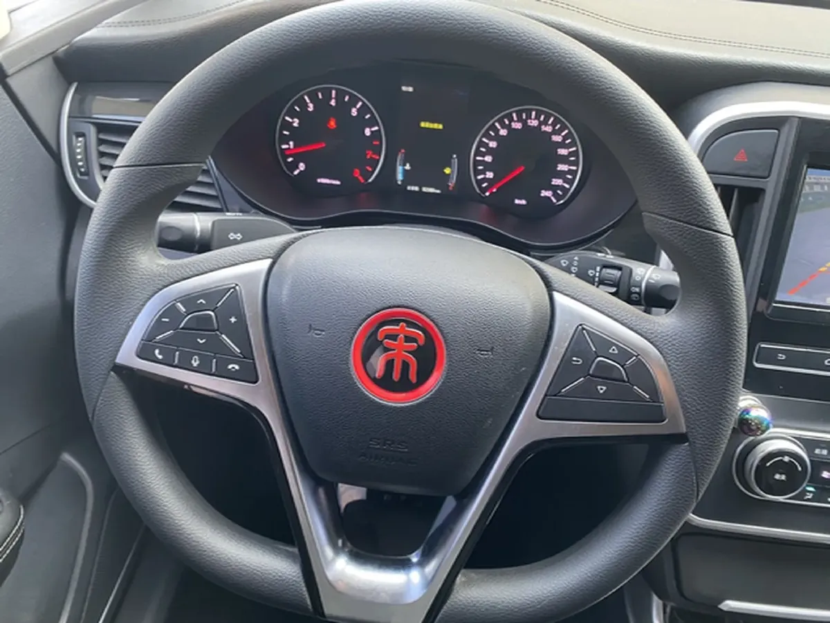 2017 BYD Song MAX 1.5T 154HP L4 6MT,autocango,china used car exporter,china ev exporter,chinese used car exporter,chinese used ev exporter