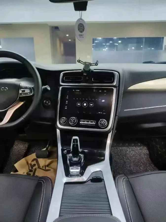 2019 LYNK&CO 01 2.0T 190HP L4 7DCT,autocango,china used car exporter,china ev exporter,chinese used car exporter,chinese used ev exporter