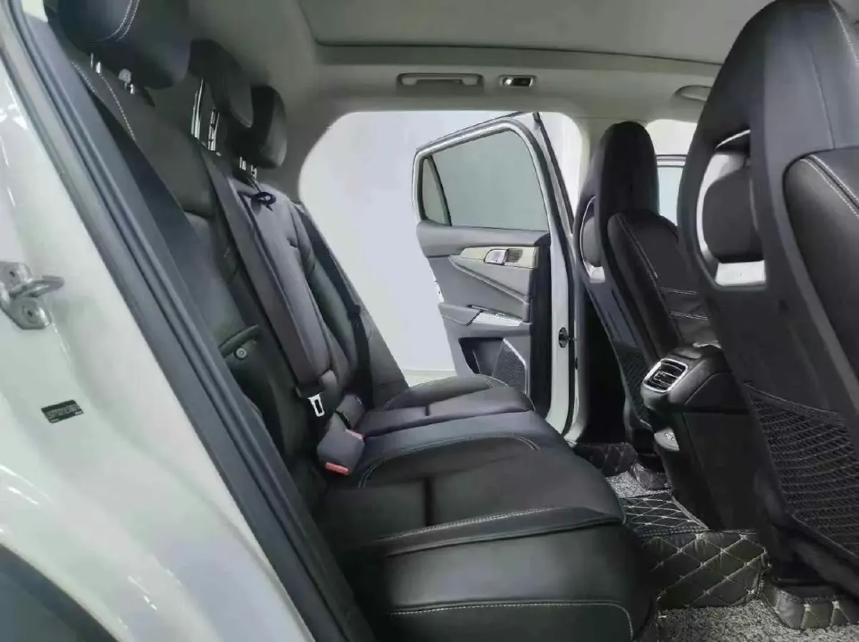 2019 LYNK&CO 01 2.0T 190HP L4 7DCT,autocango,china used car exporter,china ev exporter,chinese used car exporter,chinese used ev exporter