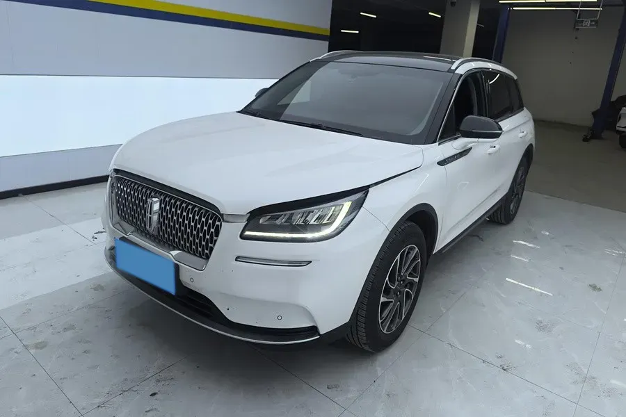 2021 Lincoln Corsair 2.0T 245HP L4 8AT,autocango,china used car exporter,china ev exporter,chinese used car exporter,chinese used ev exporter