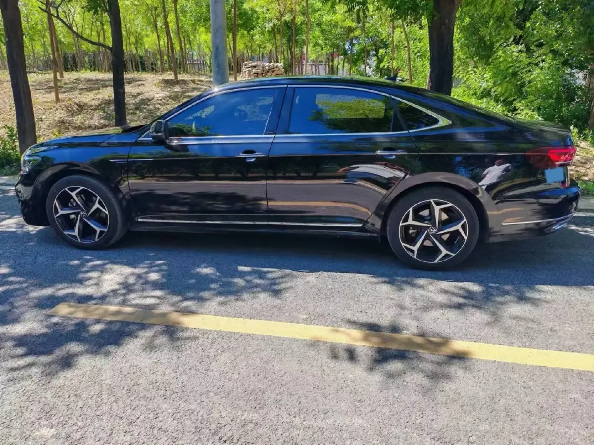 2023 Volkswagen Passat 2.0T 186HP L4 7DCT,autocango,china used car exporter,china ev exporter,chinese used car exporter,chinese used ev exporter
