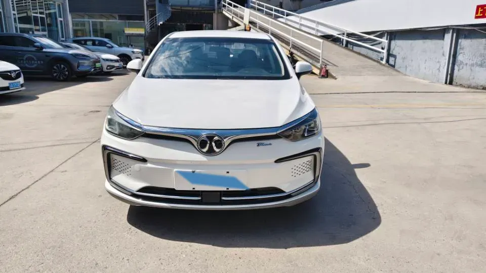 2018 BeiJing Auto EU5 BEV 53.66KWH,autocango,china used car exporter,china ev exporter,chinese used car exporter,chinese used ev exporter