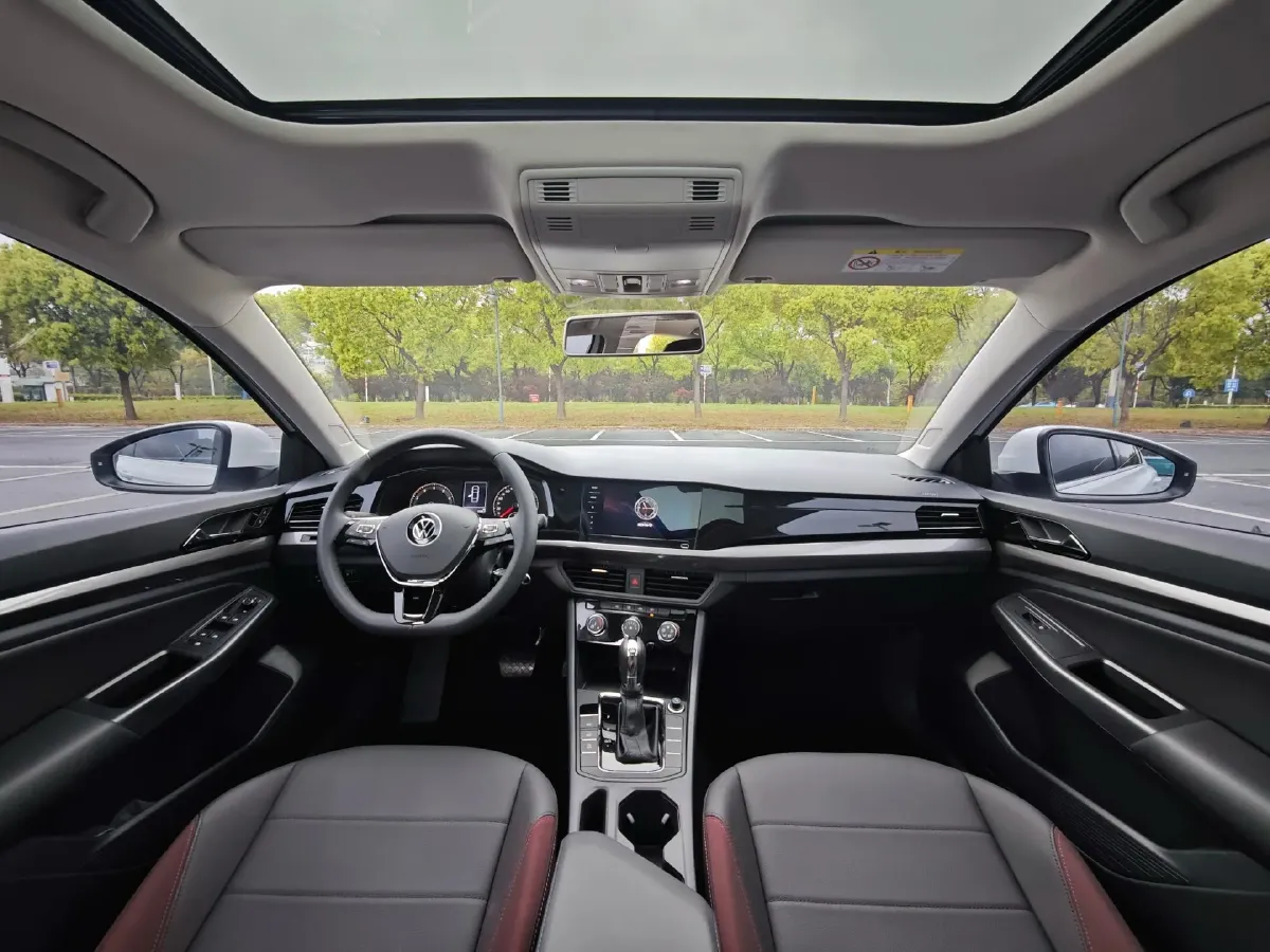 2021 Volkswagen Bora 1.5L 113HP L4 6AT,autocango,china used car exporter,china ev exporter,chinese used car exporter,chinese used ev exporter