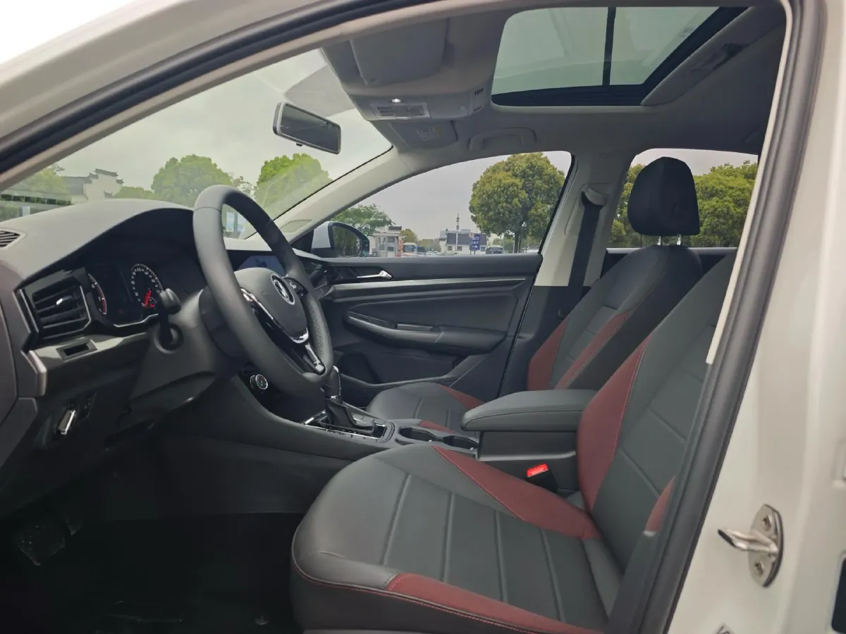 2021 Volkswagen Bora 1.5L 113HP L4 6AT,autocango,china used car exporter,china ev exporter,chinese used car exporter,chinese used ev exporter