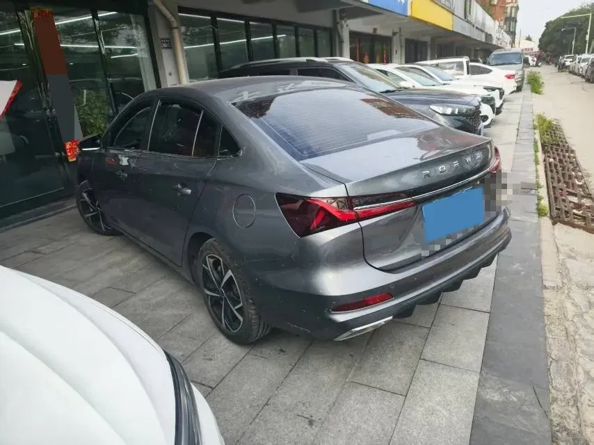 2024 Roewe i5 1.5L 129HP L4 CVT,autocango,china used car exporter,china ev exporter,chinese used car exporter,chinese used ev exporter