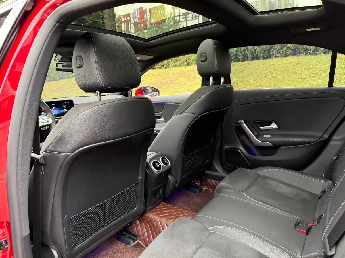 2021 Mercedes-Benz A Class 1.3T 163HP L4 7DCT,autocango,china used car exporter,china ev exporter,chinese used car exporter,chinese used ev exporter