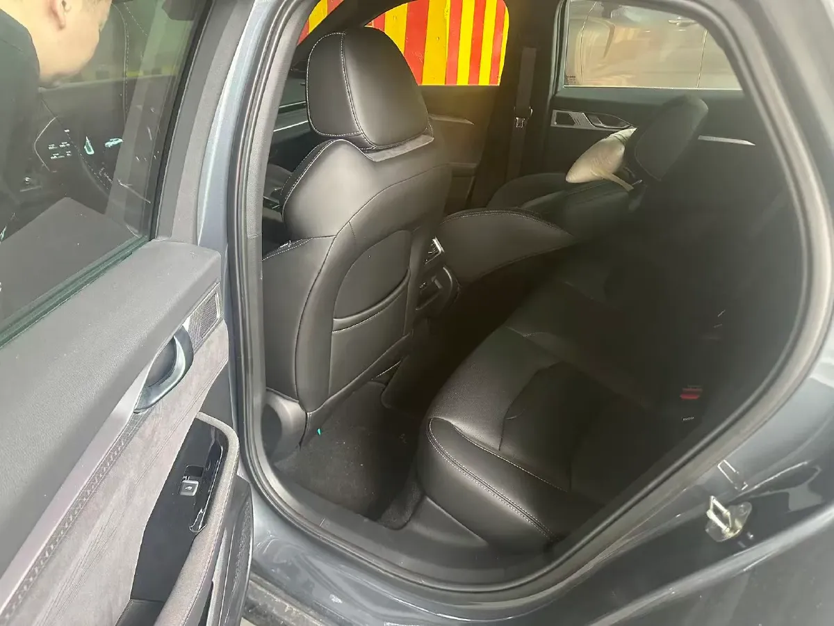 2024 Geely Preface 2.0T 190HP L4 7DCT,autocango,china used car exporter,china ev exporter,chinese used car exporter,chinese used ev exporter