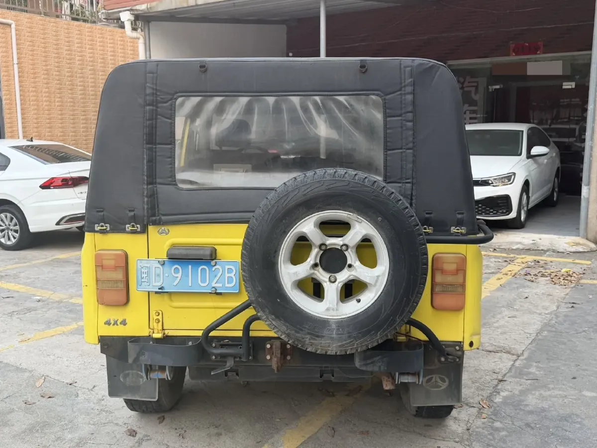 2016 BAW Battle Flag 2.0L 102HP L4 5MT,autocango,china used car exporter,china ev exporter,chinese used car exporter,chinese used ev exporter