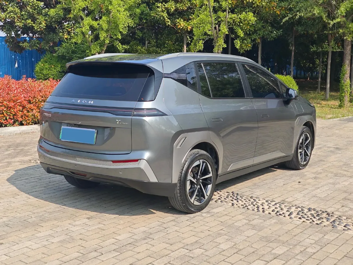 2023 GAC Trumpchi GS4 1.5T 177HP L4 6AT,autocango,china used car exporter,china ev exporter,chinese used car exporter,chinese used ev exporter