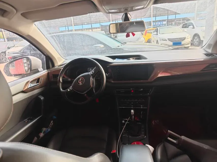 2021 Volkswagen Tharu 1.4T 150HP L4 7DCT,autocango,china used car exporter,china ev exporter,chinese used car exporter,chinese used ev exporter