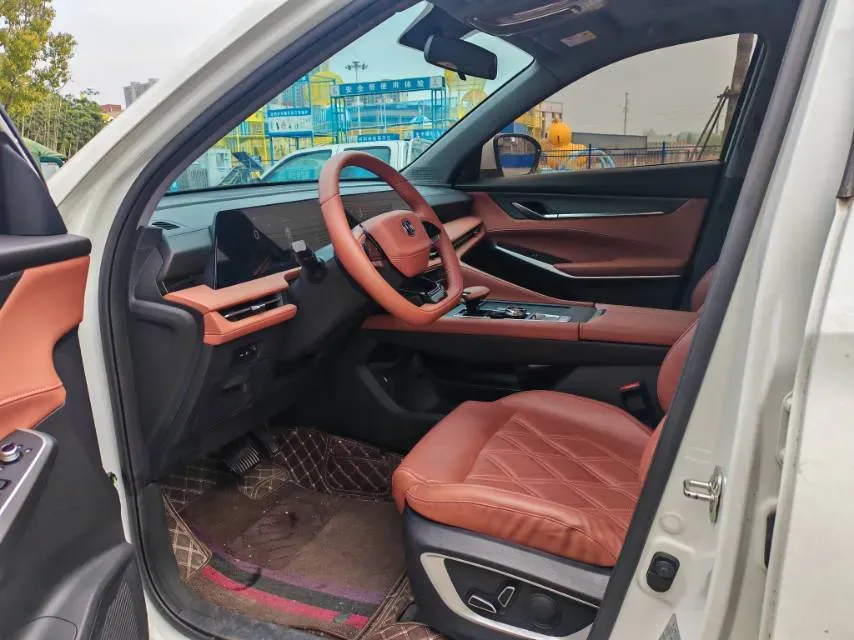 2023 ChangAn CS75 Plus 1.5T 188HP L4 8AT,autocango,china used car exporter,china ev exporter,chinese used car exporter,chinese used ev exporter