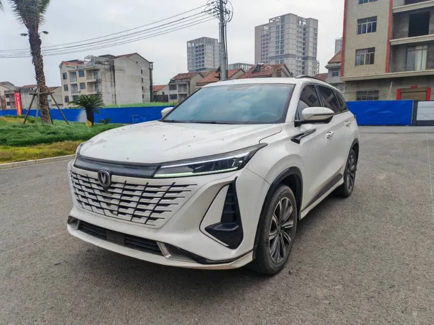 2023 ChangAn CS75 Plus 1.5T 188HP L4 8AT,autocango,china used car exporter,china ev exporter,chinese used car exporter,chinese used ev exporter