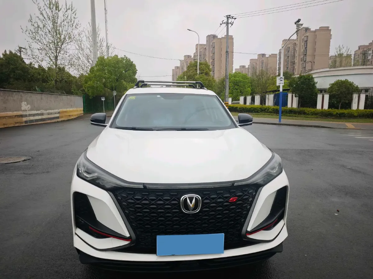 2021 ChangAn CS75 Plus 1.5T 178HP L4 6AT,autocango,china used car exporter,china ev exporter,chinese used car exporter,chinese used ev exporter