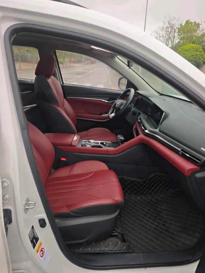 2021 ChangAn CS75 Plus 1.5T 178HP L4 6AT,autocango,china used car exporter,china ev exporter,chinese used car exporter,chinese used ev exporter