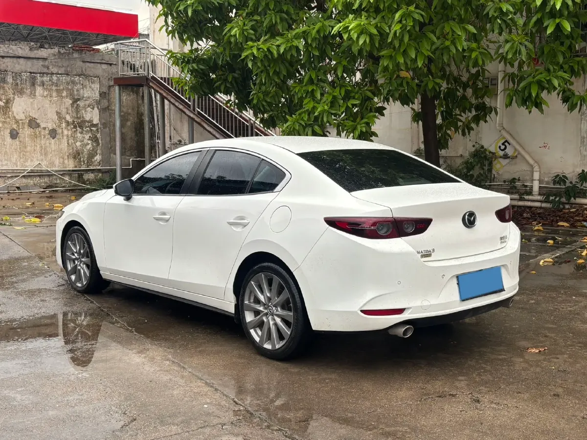 2021 Mazda 3 Axela 2.0L 158HP L4 6AT,autocango,china used car exporter,china ev exporter,chinese used car exporter,chinese used ev exporter