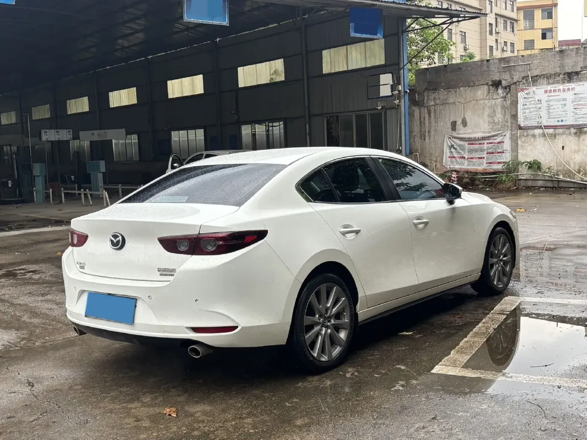 2021 Mazda 3 Axela 2.0L 158HP L4 6AT,autocango,china used car exporter,china ev exporter,chinese used car exporter,chinese used ev exporter