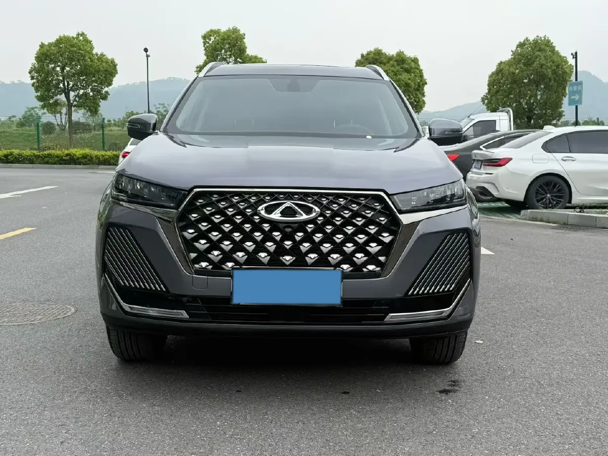 2025 Chery Tiggo 7 1.5T 156HP L4 CVT,autocango,china used car exporter,china ev exporter,chinese used car exporter,chinese used ev exporter