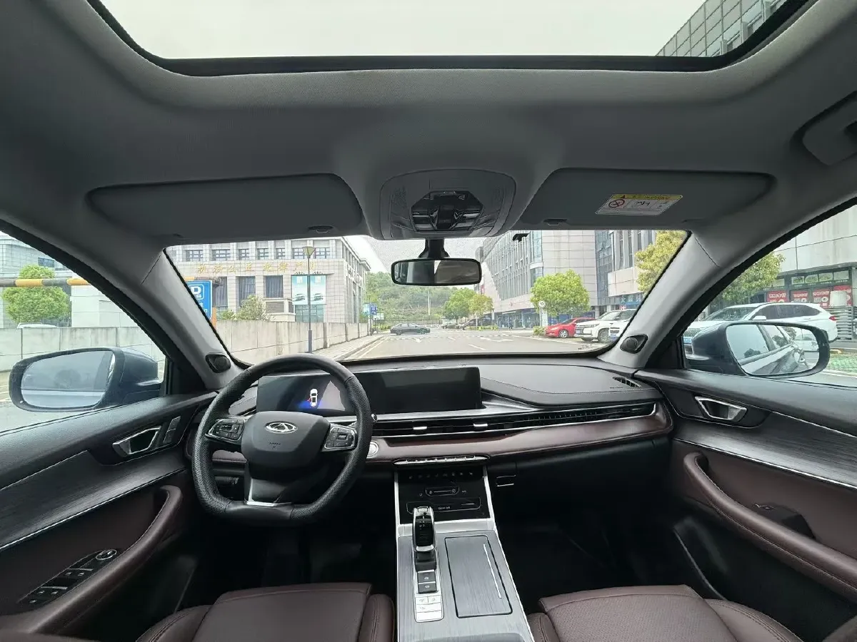 2025 Chery Tiggo 7 1.5T 156HP L4 CVT,autocango,china used car exporter,china ev exporter,chinese used car exporter,chinese used ev exporter