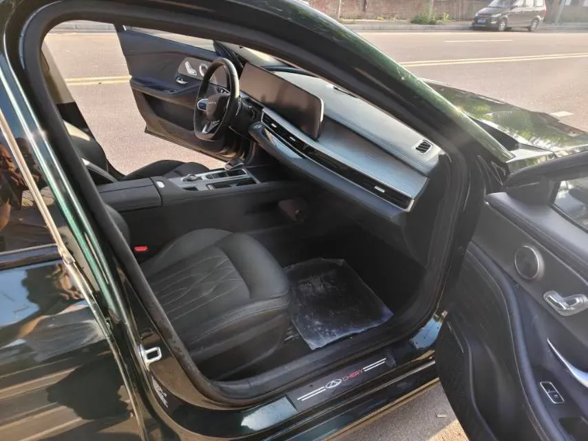 2023 Chery Arrizo 8 2.0T 254HP L4 7DCT,autocango,china used car exporter,china ev exporter,chinese used car exporter,chinese used ev exporter