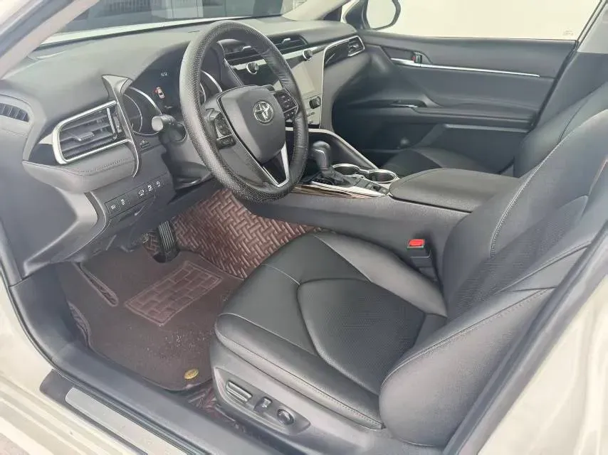 2019 Toyota Camry 2.0L 178HP L4 CVT,autocango,china used car exporter,china ev exporter,chinese used car exporter,chinese used ev exporter