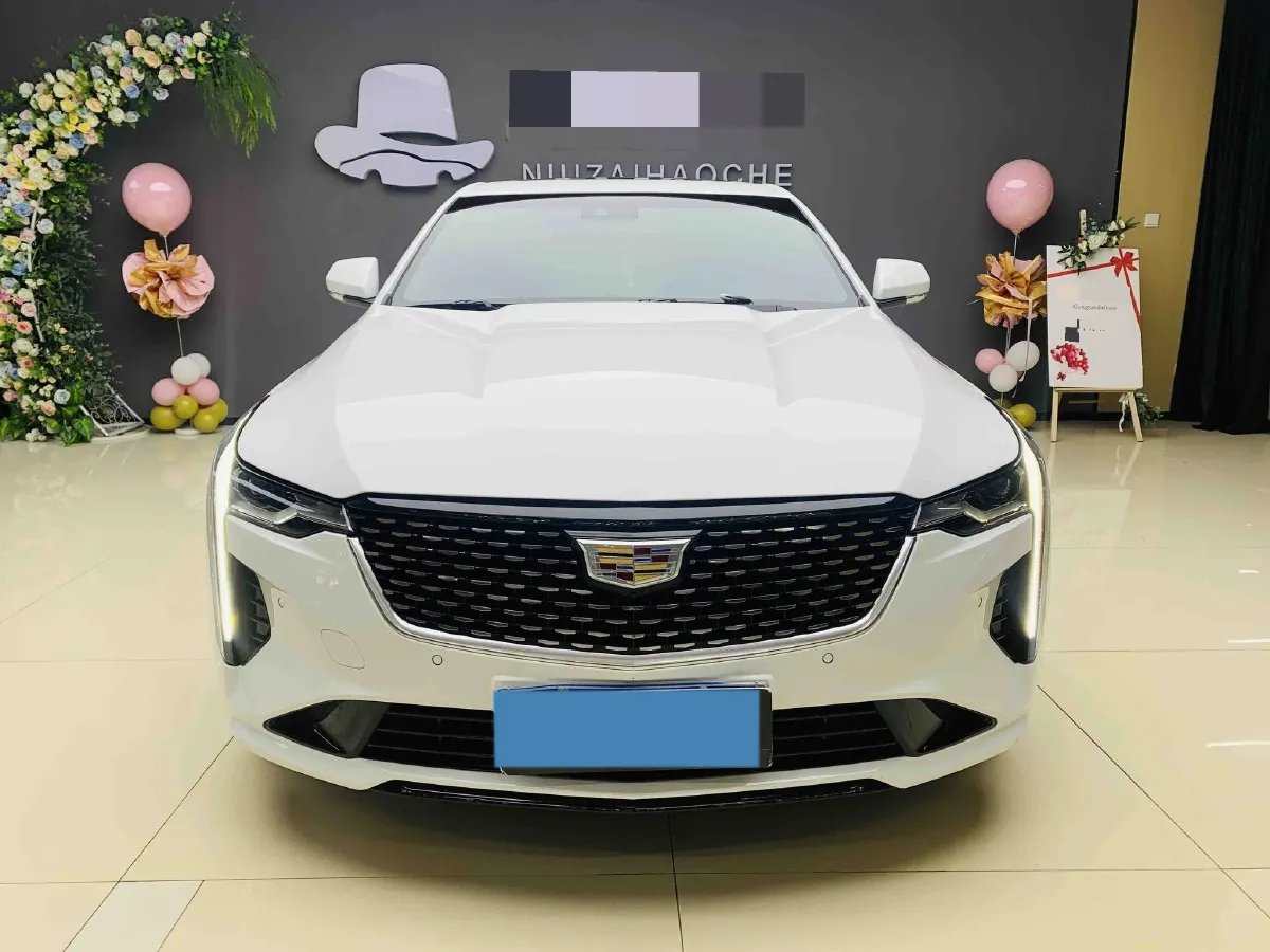 2022 Cadillac CT4 2.0T 237HP L4 8AT,autocango,china used car exporter,china ev exporter,chinese used car exporter,chinese used ev exporter