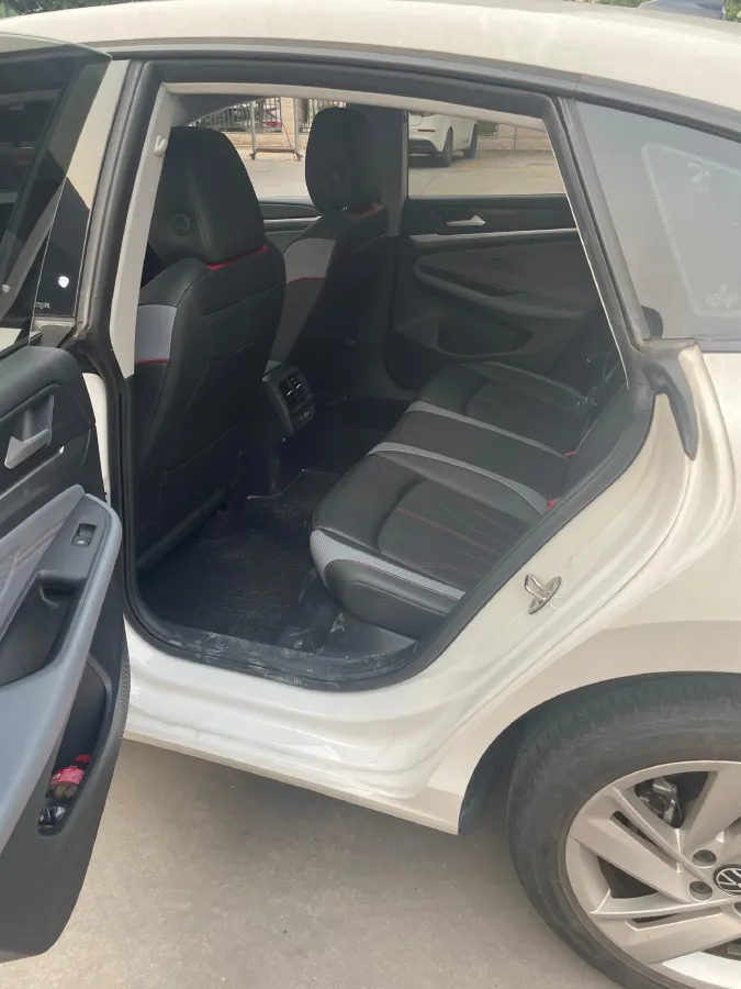 2022 Jetour DASHING i-DM 1.5T 156HP L4 3DHT PHEV 19.27KWH,autocango,china used car exporter,china ev exporter,chinese used car exporter,chinese used ev exporter