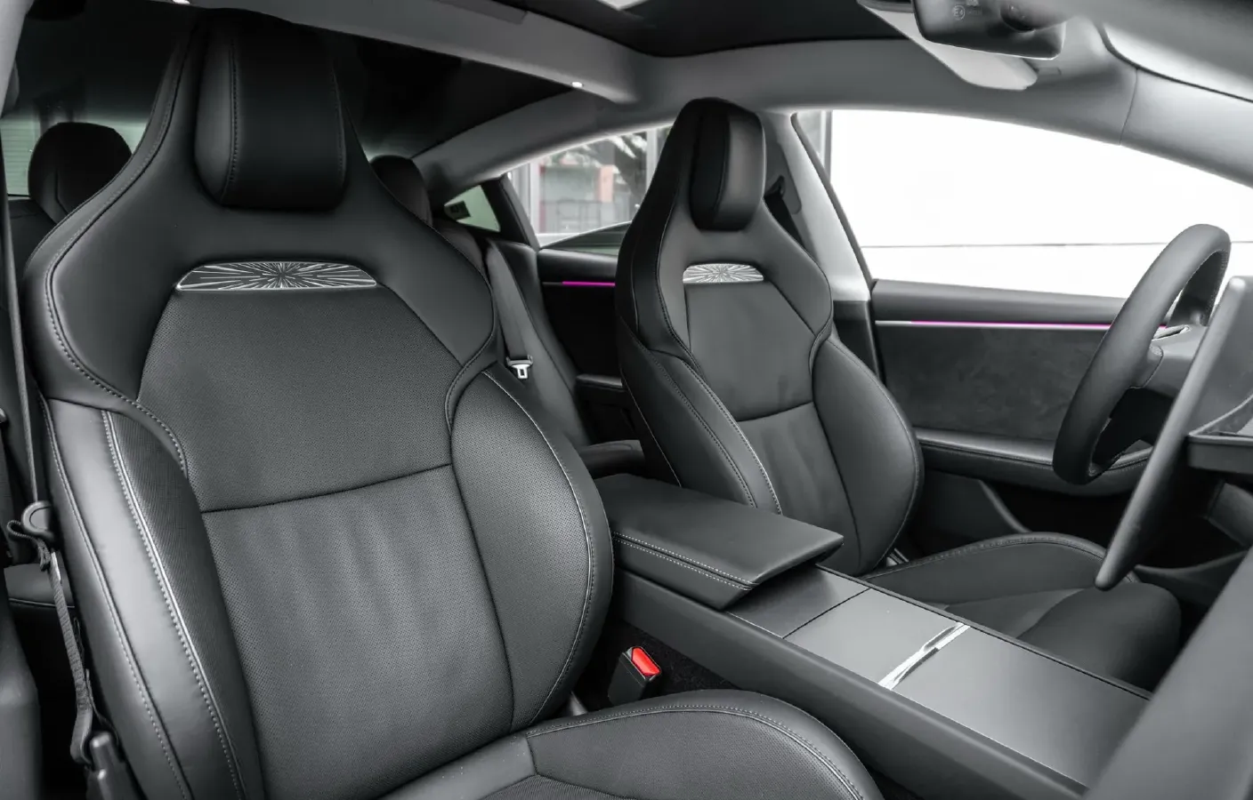 2024 Audi Q3 2.0T 220HP L4 7DCT,autocango,china used car exporter,china ev exporter,chinese used car exporter,chinese used ev exporter