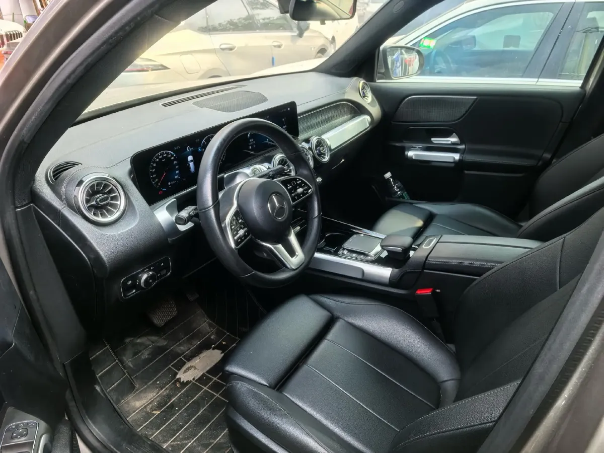 2021 Mercedes-Benz GLB Class 1.3T 163HP L4 7DCT,autocango,china used car exporter,china ev exporter,chinese used car exporter,chinese used ev exporter