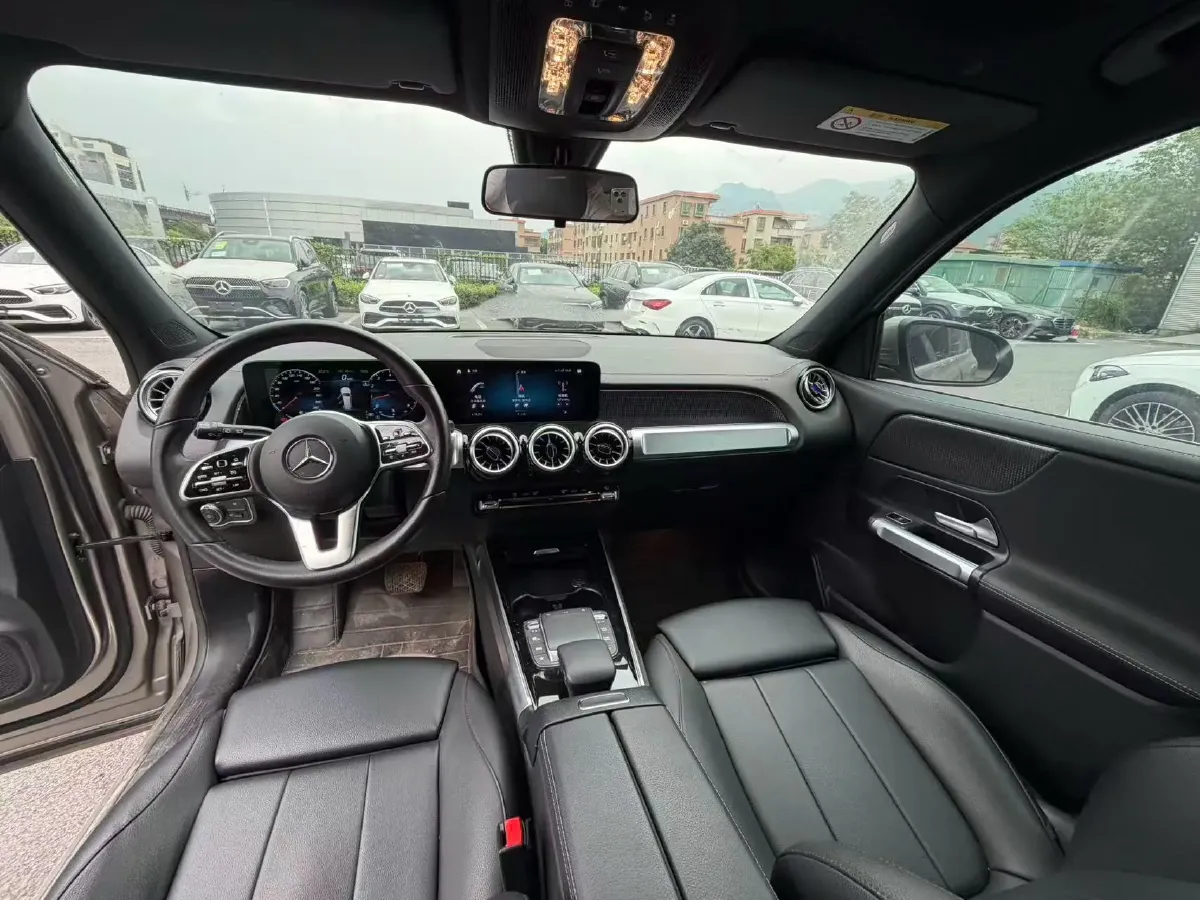 2021 Mercedes-Benz GLB Class 1.3T 163HP L4 7DCT,autocango,china used car exporter,china ev exporter,chinese used car exporter,chinese used ev exporter