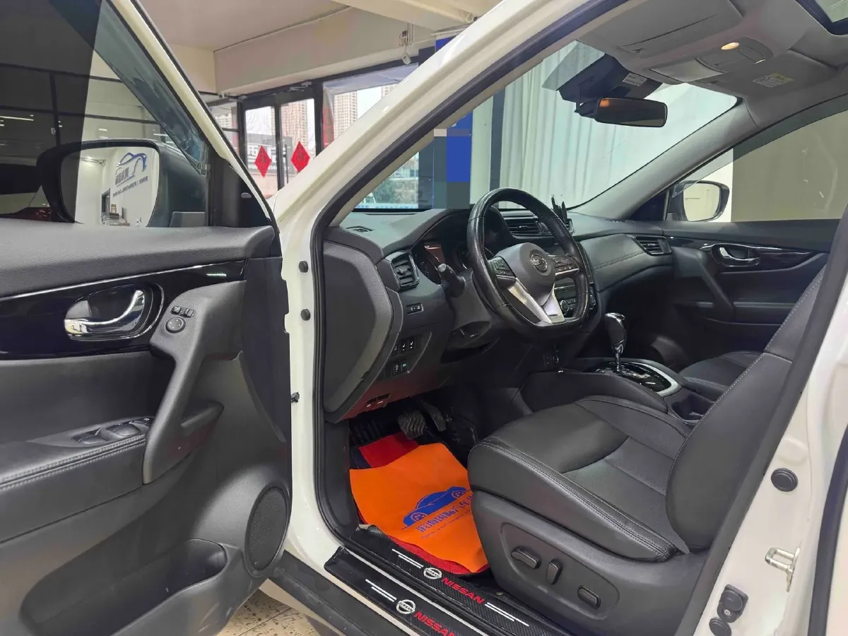 2022 Nissan X-Trail 2.0L 151HP L4 CVT,autocango,china used car exporter,china ev exporter,chinese used car exporter,chinese used ev exporter