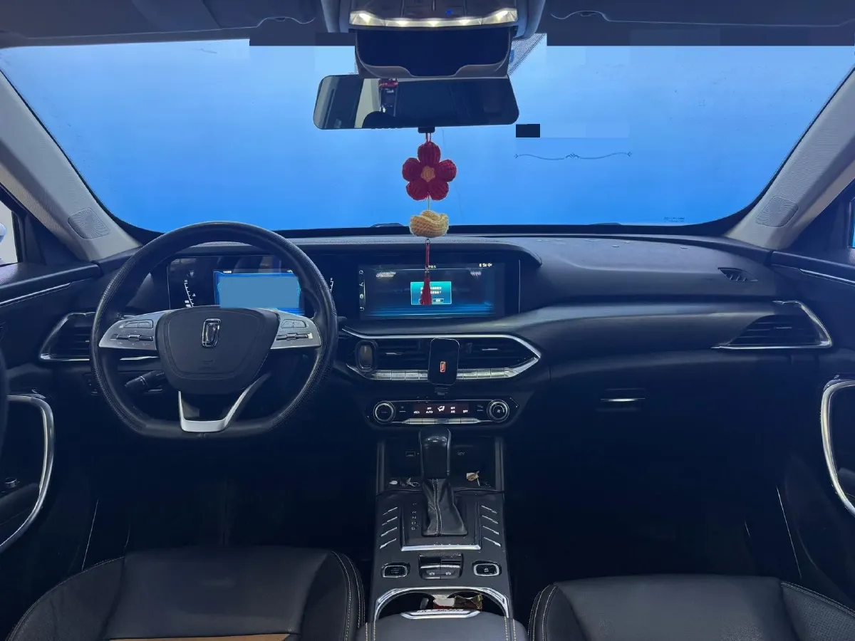 2019 Bestune T77 1.2T 143HP L4 7DCT,autocango,china used car exporter,china ev exporter,chinese used car exporter,chinese used ev exporter