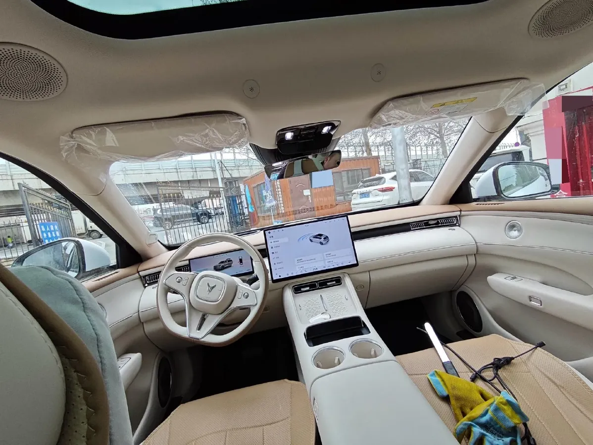 2025 Voyah FREE REEV 129HP REEV,autocango,china used car exporter,china ev exporter,chinese used car exporter,chinese used ev exporter